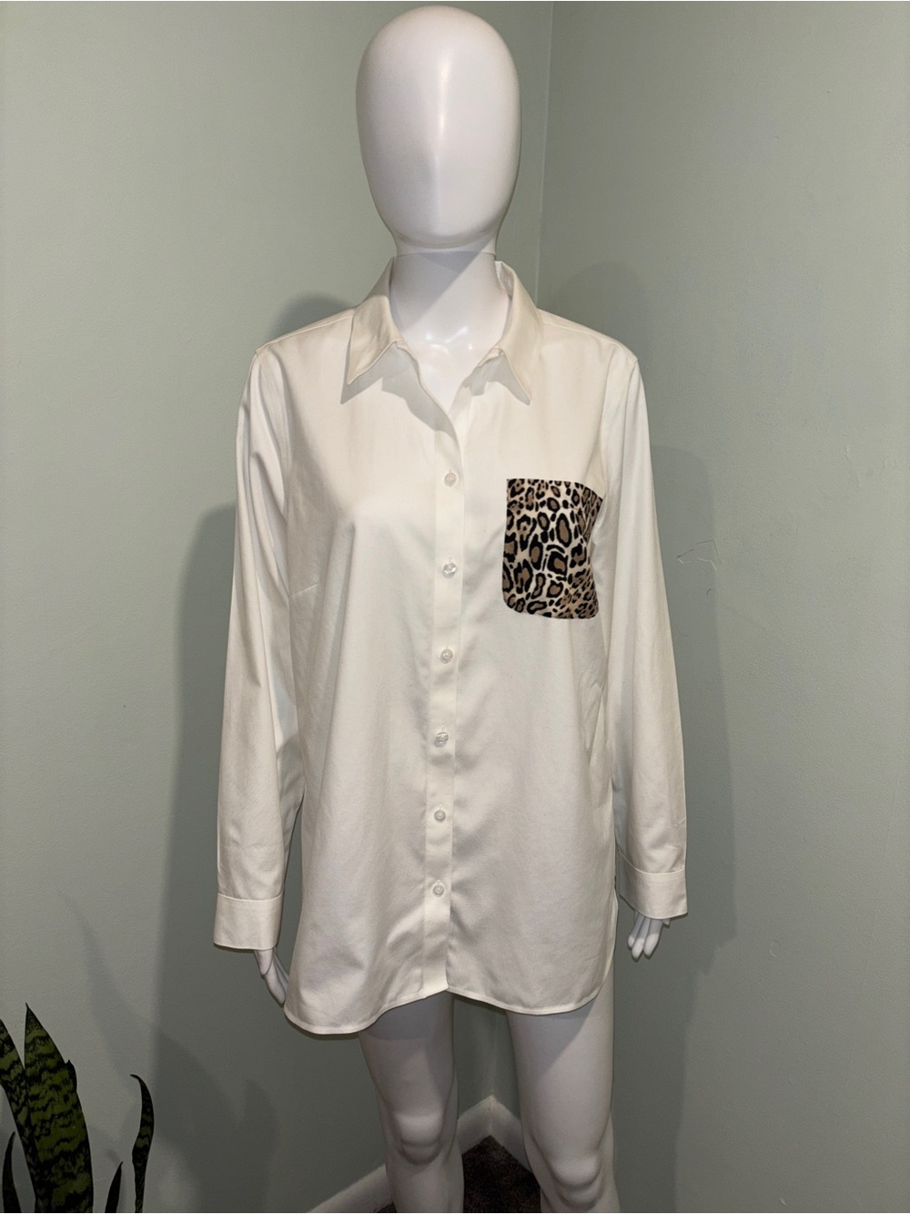 Chico’s White Button Down Long Sleeve Shirt w/ Leopard Print Pocket - 1